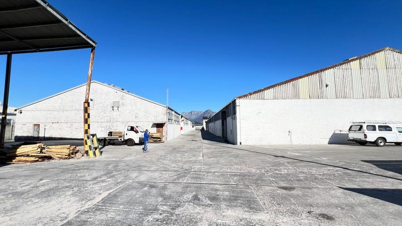 To Let commercial Property for Rent in Epping Industrial Western Cape